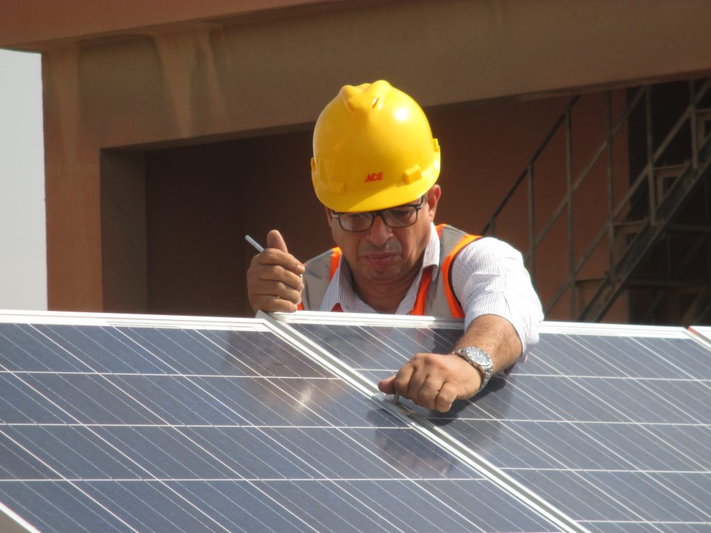 Solar power Iraq project